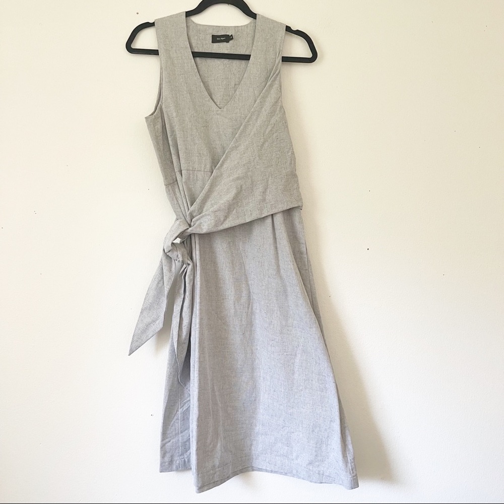 Gary Bigeni Gray Sleeveless Wrap Dress Womens Size 8